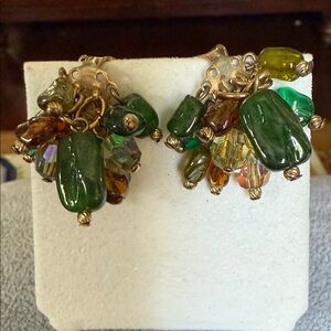 Elegant Green and Gold Cluster Earrings
